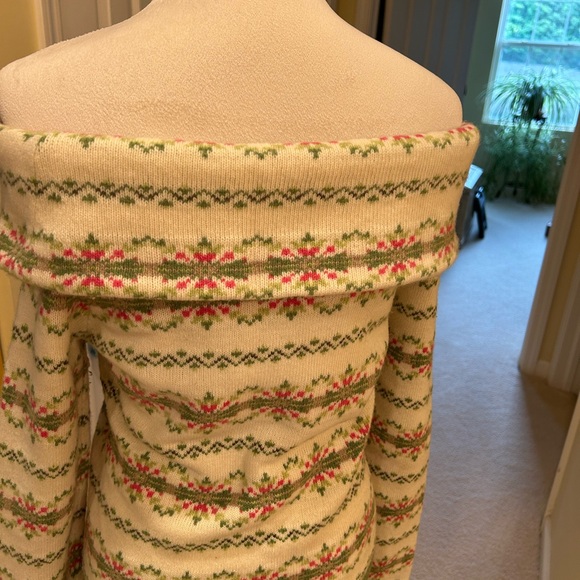 Moda International Women's Cream and Green Floral Sweater - Picture 3 of 4